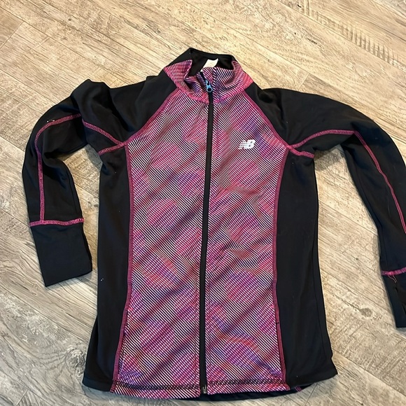 Kids new balance jacket - Picture 1 of 5